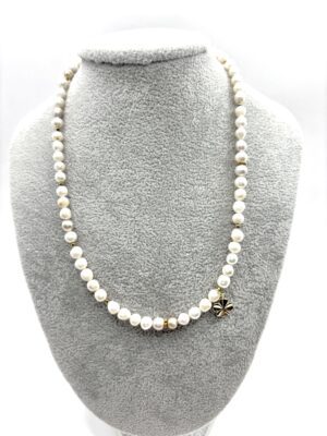 Naszyjnik z naturalnych pereł słodkowodnych ze złotymi akcentami